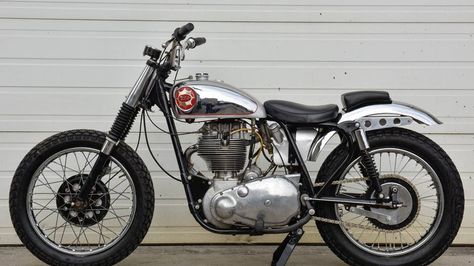 Triumph Chopper, Moped Motorcycle, Tracker Motorcycle, Bsa Motorcycle, Triumph Bobber, Bike Engine, Motor Cycles, Machine Photo, Brat Style