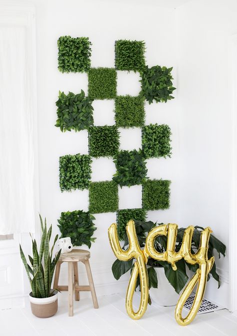 Bringing some more floral inspiration to you today! Last week we shared a DIY Floral Chandelier and some delicious Floral Strawberry Tarts and today’s simple and easy project makes for a really fun statement wall and photo backdrop for your gatherings. We decided to do a mix of different greenery mats for our wall, which … Diy Greenery Wall, Lush Diy, Diy Greenery, Greenery Wall Decor, Photo Op Ideas, Murphy Bed Ikea, Diy Photo Backdrop, Greenery Wall, Murphy Bed Plans