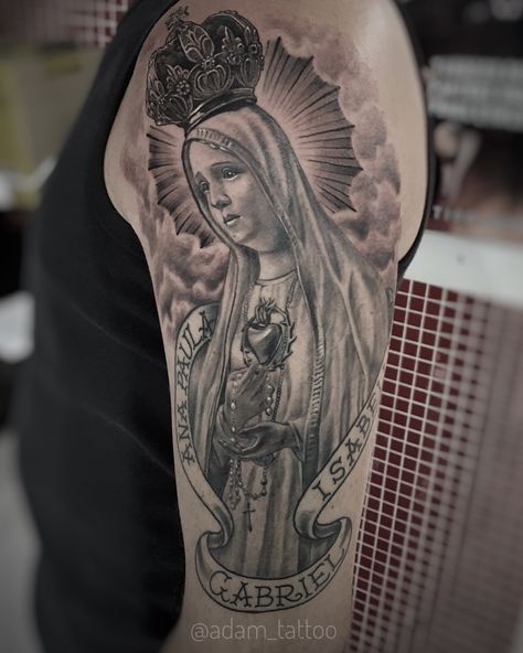 Our lady Fatima tattoo Lady Of Fatima Tattoo, Our Lady Of Fatima Tattoo, Our Lady Fatima, Fatima Tattoo, Mary Tattoos, Mother Mary Tattoos, Portrait Tattoo Sleeve, Crew Logo Design, Lady Fatima