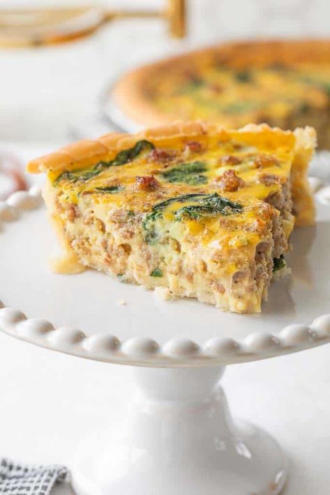 Clean Quiche Recipes, Quiche Recipes Dairy Free, Quiche Dairy Free, Dairy Free Quiche, Dairy Free Quiche Recipes, Beef Quiche, Sausage Quiche Recipes, Salads For Kids, Goat Cheese Quiche