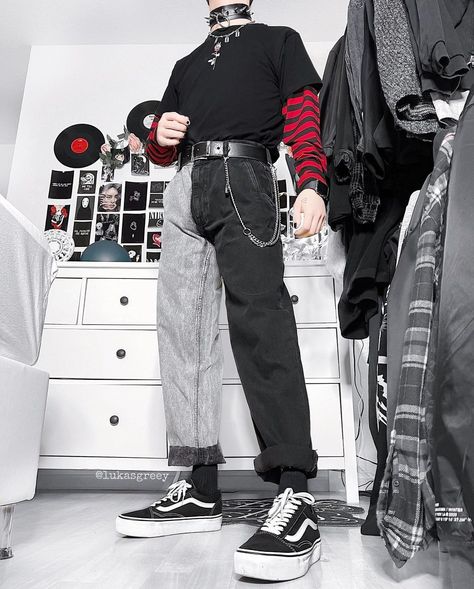 Masculine Outfits, Charlie Spring, Aesthetics Fashion, Egirl Makeup, Outfit Boards, Nick Nelson, Alt Clothes, Goth Clothing, Alt Outfits