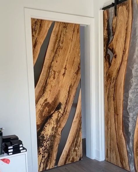 Epoxy Door, Door Diy Projects, River Table, Diy Door, Wood Resin, Wood Work, Woodworking Projects Diy, Book Shelf, Dream Home Design