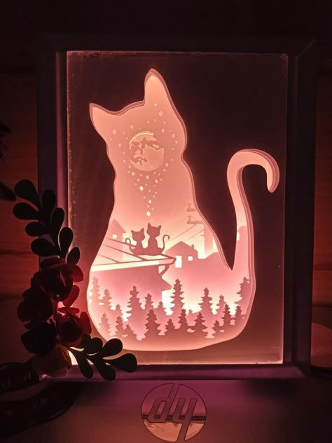 Light Box Art, Diy Art Gifts, Box Art Ideas, Laser Wood Projects, Shadow Box Kunst, Wood Cats, Acrylic Led Lamp, Diy Tableau, Paper Layering