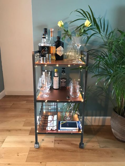 Drinks Trolley Living Room, Alcohol Tray, Drinks Trolley Styling, Alcohol Trolley, Drinks Cart, Liquor Cart Ideas, Alcohol Cabinet Ideas, Alcohol Cart, Alcohol Cabinet