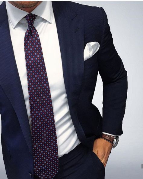 Men Suits Prom, Men Suits Blue, Navy Blue Suit, Mens Fashion Classy, Men’s Suits, Suit Style, Olivia Palermo, Mens Fashion Suits, Mens Winter Fashion