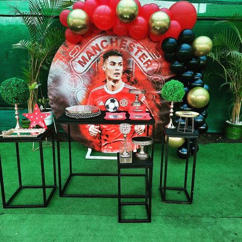 Ronaldo Party Decorations, Cristiano Ronaldo Party Ideas, Cristiano Ronaldo Birthday Party, Cristiano Ronaldo Birthday, Ronaldo Birthday, Ronaldo Photos, Soccer Birthday Parties, Soccer Birthday, Soccer Party