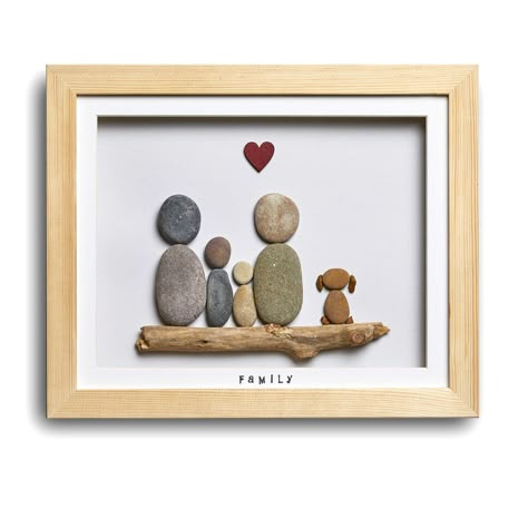 Dog Frame, Stone Pictures Pebble Art, Celebrating Friendship, Rock Family, Twig Art, Pebble Art Family, Diy Rock Art, Trash Art, Pebble Pictures