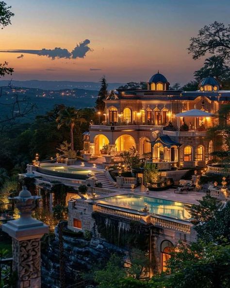 Hillside Mansion, Preppy Island, Texas Mansions, Exotic Homes, Mansion Exterior, Jeezy, Dream Mansion, Luxury Pools, Sims House Design