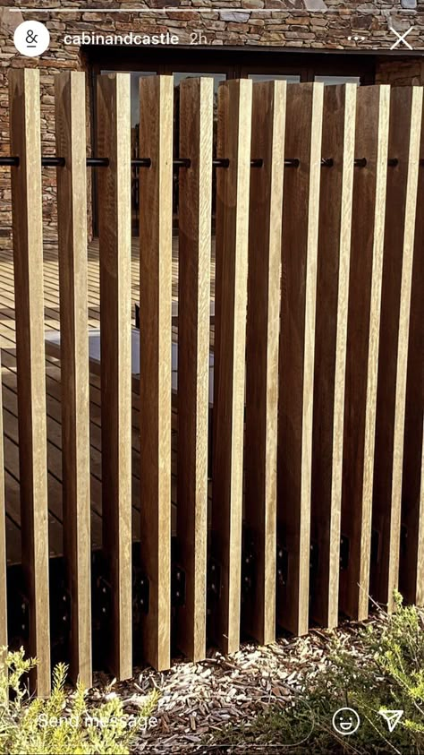 Black Picket Fence, Timber Screen, Pergola Modern, Hotel Pet, Fence Options, Cladding Design, Urban Design Plan, Wood Railing, Landscape Edging