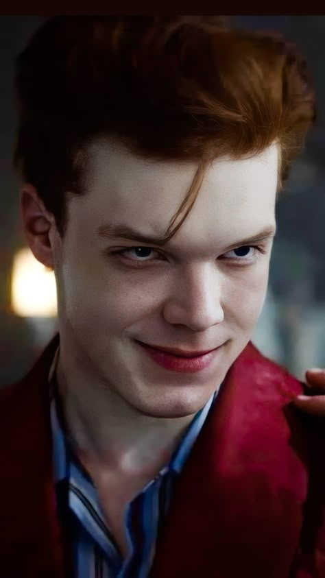 Cameron Monaghan Joker, Jerome Valeska Joker, Cameron Monaghan Gotham, Jerome Gotham, Shameless Scenes, Jeremiah Valeska, Gotham Joker, Ian Gallagher, Gotham Series