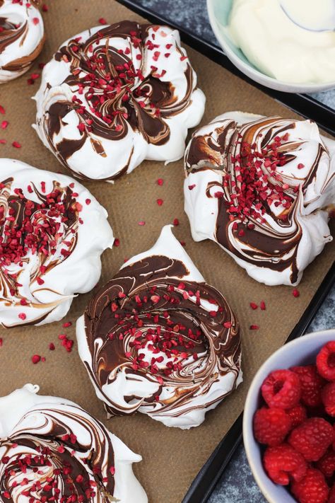 Chocolate Swirl Meringues | ad - Jane's Patisserie Chocolate Orange Cheesecake, Janes Patisserie, Meringue Desserts, Galaxy Chocolate, Chocolate Meringue, Meringue Recipe, Jaffa Cake, Pavlova Recipe, Chocolate Swirl