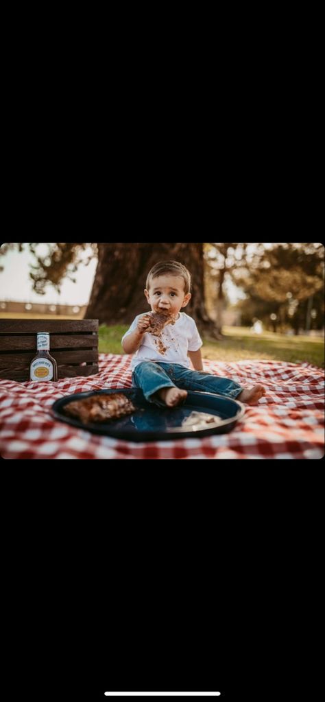 Steak Baby Photoshoot, Steak One Year Photo Shoot, Steak Smash Photoshoot, Bbq Stain On My White Tshirt Photoshoot, 1 Year Steak Smash, Calvin Photoshoot, Rib Smash First Birthday, Bbq First Birthday Photoshoot, Bbq Smash 1st Birthday