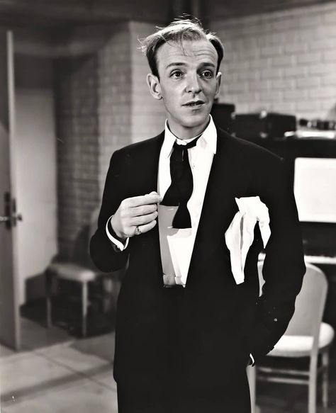 Retro Hollywood’s Instagram profile post: “In his first screen test, the testing director of MGM noted that Astaire, "Can't act. Can't sing. Slightly bald. Can dance a little."…” Retro Hollywood, Classic Film Noir, I Need Him, Fred And Ginger, Screen Test, Musical Film, Actor Studio, Gene Kelly, Hooray For Hollywood