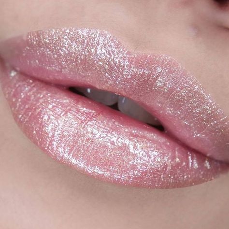 Frosted Lips, Sparkly Lipstick, Jouer Cosmetics, Lip Beauty, Pink Lipstick, Beautiful Lips, Soft Lips, Lipstick Shades, Lipstick Lip