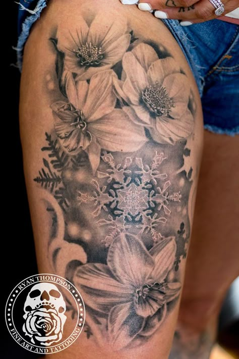 Nikki's Snowflake and Flowers Thigh — Ryan Thompson - Prophecy Tattoo Winter Wonderland Tattoo, Half Arm Sleeve Tattoo, Winter Tattoo, Snow Tattoo, Butterfly Tattoos Images, Cowgirl Tattoos, Snow Flake Tattoo, Flower Thigh Tattoos, Capricorn Tattoo