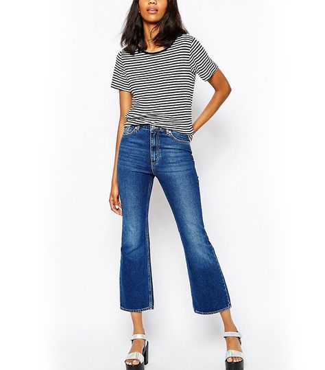 Cropped Flares Are the Skinny Jeans of 2016: Here's Proof  via @WhoWhatWear Flair Jeans, Frayed Hem Jeans, Stripe Tee, Jean Flare, Summer Denim, Cropped Flare Jeans, Chunky Sandals, Big Thing, Denim Trends