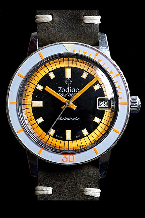 Zodiac Sea Wolf Divers Watch Zodiac Watch, Vintage Dive Watches, Best Looking Watches, Zodiac Watches, Sea Wolf, Chrono Watches, Diver Watch, Divers Watch, Wrist Candy