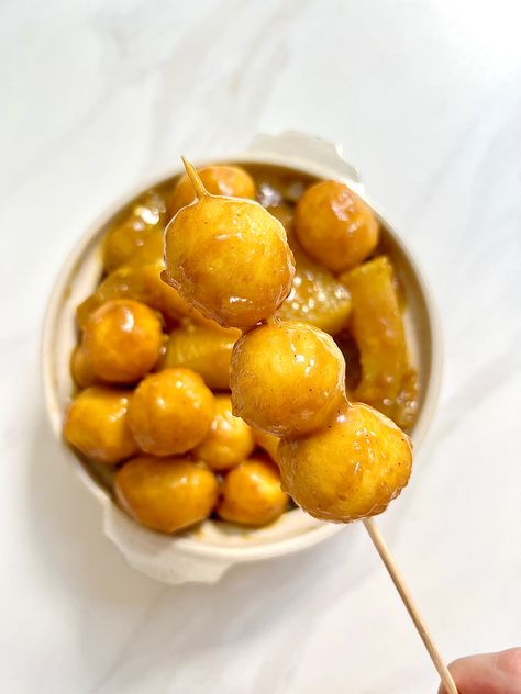 Fish Street Food, Curry Fishball, Curry Fish Balls, Fishball Recipe, Food Tattoo, Curry Fish, Fish Balls, Cantonese Food, Cantonese Cuisine