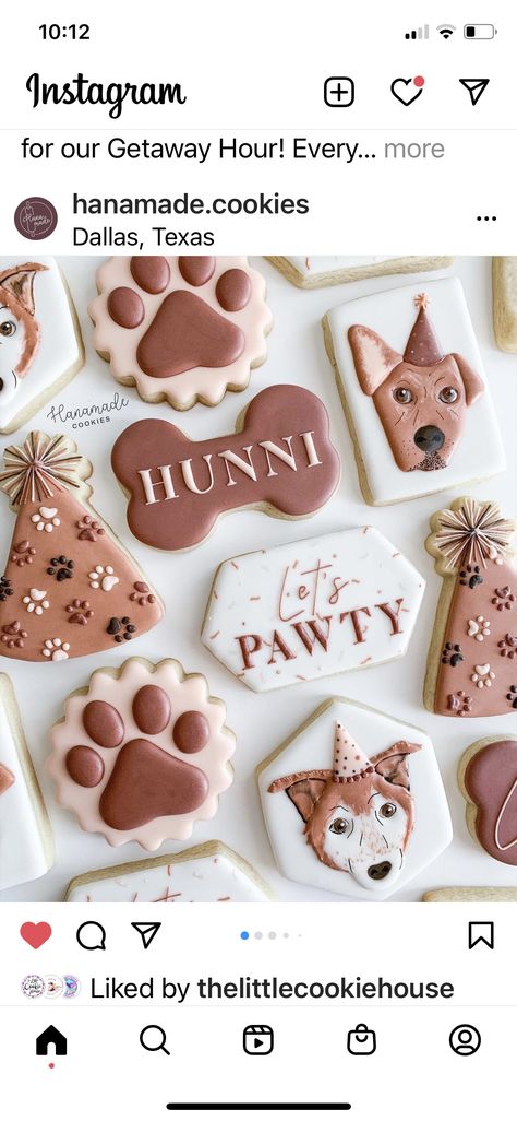 Dog Party Cookies Decorated, Yorkie Cookies Decorated, Dog Icing Cookies, Puppy Cookie Cake, Dog Birthday Party Cookies, Golden Doodle Cookies, Dog Cookies Decorated Royal Icing, Dog Birthday Cookies Decorated, Yorkie Cookies