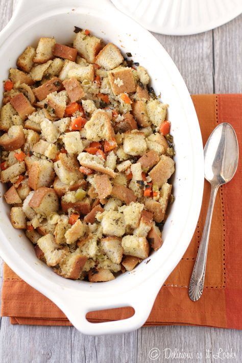 Low-FODMAP Turkey Stuffing  /  Delicious as it Looks Holiday Stuffing Recipes, Sourdough Stuffing Recipe, Fod Map, Moms Recipes, Fodmap Foods, Bland Diet, Scd Diet, Gluten Free Stuffing, Stuffing Recipes For Thanksgiving