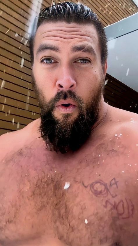 Jason Momoa Recent Pictures, Jason Momoa Id Card, Jason Momoa Selfie, Jason Momoa Baywatch, Jason Momoa Body, Aquaman Actor, Jason Momoa Shirtless, Luke Bryan Pictures, Jason Momoa Aquaman