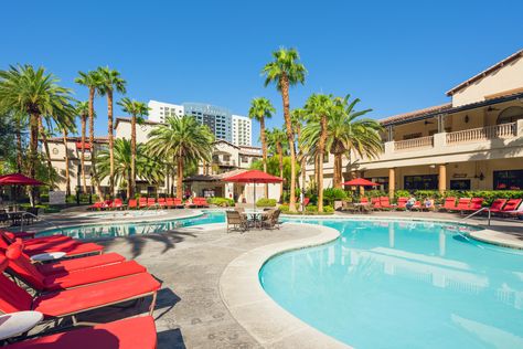 What Pools Are Open in Las Vegas During Winter? UPDATED 2023 Winter In La, Sahara Las Vegas, Las Vegas Itinerary, Las Vegas Pool, Mgm Las Vegas, Vegas Pools, Oasis Pool, Las Vegas Resorts, Mandalay Bay