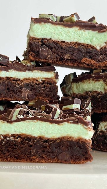 Flavored Buttercream Frosting, Flavored Buttercream, Mint Brownies Recipe, Mint Buttercream, Andes Mint Chocolate, Andes Mints, Mint Frosting, One Bowl Brownies, Chocolate Chip Brownies