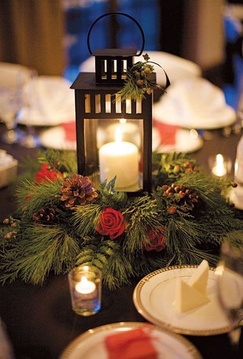 35 Chic Lantern Wedding Centerpieces | HappyWedd.com Christmas Wedding Centerpieces, Winter Wedding Table, Winter Wedding Centerpieces, Lantern Centerpiece Wedding, Fun Wedding Decor, Elegant Winter Wedding, Winter Centerpieces, Lantern Centerpieces, Modern Wedding Decor