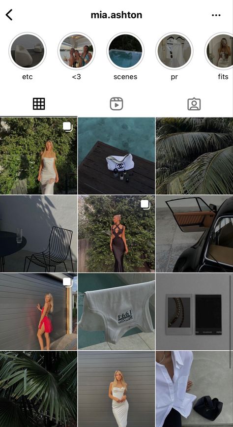 instagram aesthetic feed moody feed aesthetic green feed aesthetic Moody Instagram Aesthetic, Instagram Page Aesthetic, Ig Feed Ideas Layout, Moody Instagram Feed, Ig Feed Aesthetic, Insta Feed Ideas Aesthetic, Aesthetic Instagram Feed Ideas, Insta Feed Aesthetic, Instagram Feed Tips