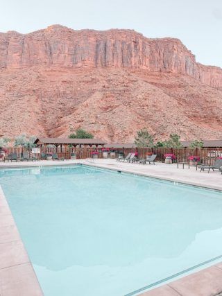 Red Cliffs Lodge Moab, Rustic Log Furniture, Delicate Arch, Park Ranger, Need A Vacation, Colorado River, Arches National Park, Beautiful Inside And Out, In The Mountains