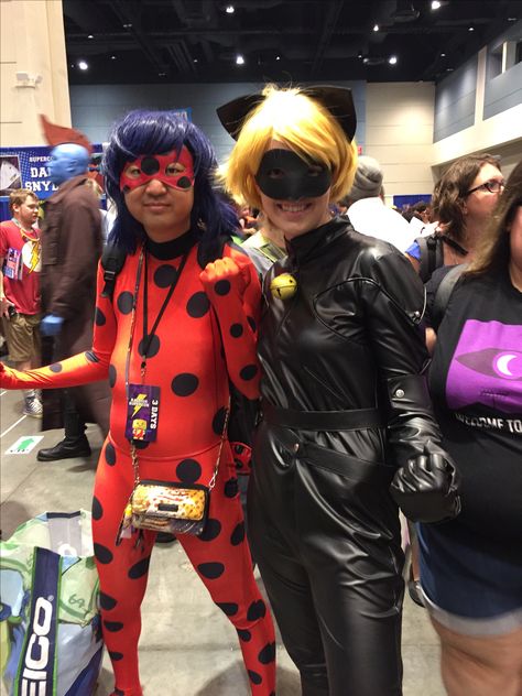 Ladybug and Cat Noir at Raleigh Super Con 2017 Cat Noir And Ladybug Costume, Ladybug And Cat Noir Halloween Costume, Miraculous Ladybug Halloween Costumes, Ladybug And Cat Noir Cosplay, Ladybug And Cat Noir Costume, Chat Noir Costume, Cat Noir Cosplay, Cat Noir Costume, Miraculous Ladybug Ladybug