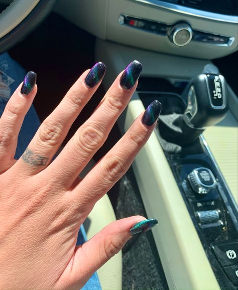 Cosmic nail design. Green with purple glitter stripes. Astronomy Nails, Cosmic Nails, Nails Inspo, Astronomy, Nail Inspo, Nails