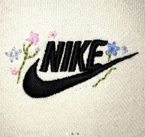 Nike Flower Embroidery, Nike Signs, Clothes Embroidery, Clothes Embroidery Diy, Nike Crewneck, Embroidery Diy, Summery Nails, Crochet Fashion Patterns, Embroidery On Clothes