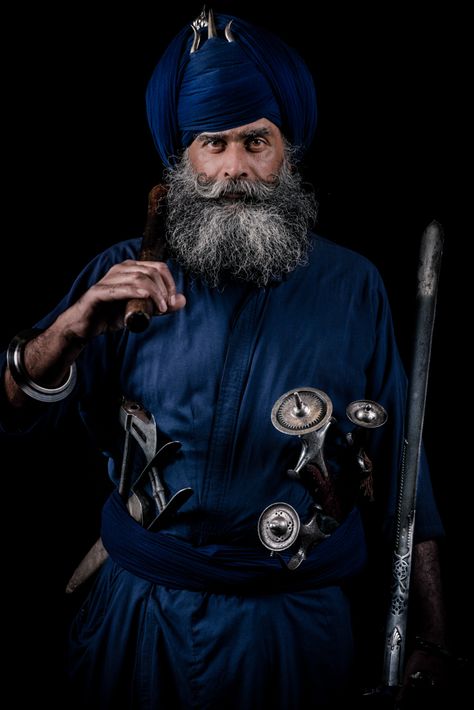 Nihang Singh Nihung Singh, Nihang Singh, Sikh Warrior, Singh Street Style, Ancient Indian Art, Types Of Swords, Reference Pics, Cool Car Drawings, Historical Armor