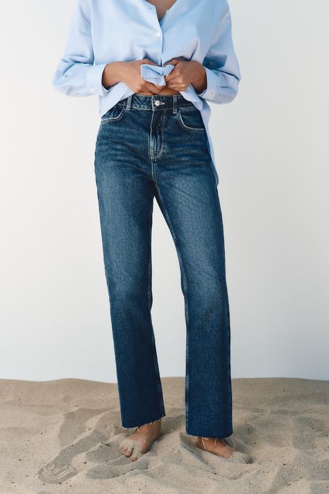 Zara Denim Jeans, Ankle Grazer Jeans, Cropped Wide Leg Jeans, Straight Cut Jeans, Ankle Length Jeans, Cardigan Sweater Jacket, Straight Fit Jeans, Sweaters Knitwear, Mode Inspiration