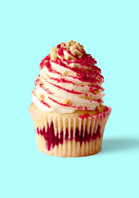 Scran Line, The Scran Line, Raspberry Trifle, Strawberry Shortcake Cupcake, Mascarpone Frosting, Monster Cupcakes, Gourmet Cupcakes, Cupcakes Recipes, Cupcake Flavors