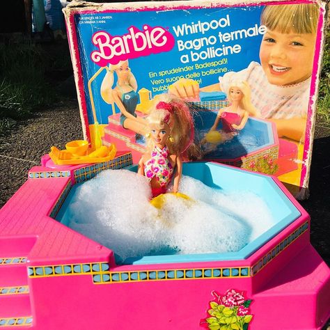 Y2k Toys, Barbie Bathtub 80s, Beauty Secrets Barbie 1979, Crystal Barbie 1983, 1998 Holiday Barbie, Barbie Bmr 1959 Collection, Polly Pocket, Vintage Barbie, Vintage Toys