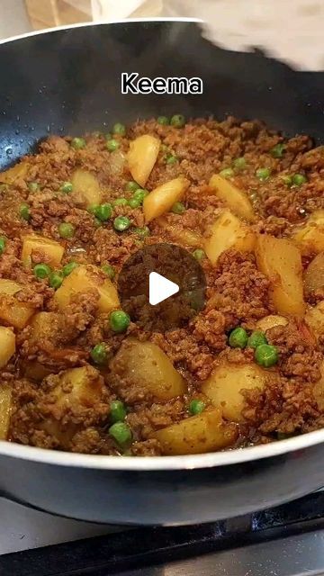 barbhomekitchen on Instagram: "Super Quick Easy and delicious keema 😋😋
#reels #keema #homecooking #delish" Keema Recipes, Minced Meat Recipe, Ground Beef Casserole Recipes, Mutton Recipes, Mince Recipes, Beef Casserole Recipes, April 6, Vegetable Dishes, One Pot Meals