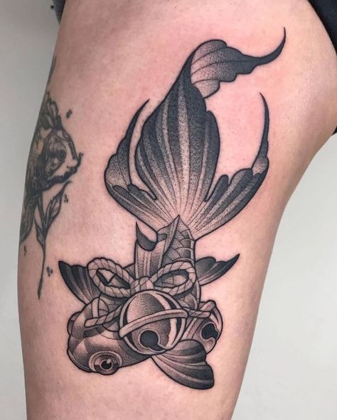 Neotraditional Crab Tattoo, Asian Fish Tattoo, Bowser Tattoo Design, Black Goldfish Tattoo, Neo Traditional Tattoo Design Black And Grey, Neotrad Black And Grey, Black And White Neo Traditional Tattoo, Black And Grey Neo Traditional Tattoo, Neo Traditional Tattoos Black And Grey