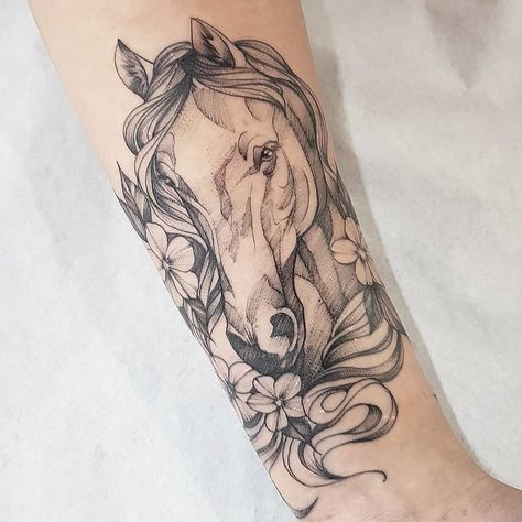 Horse Tattoo Sleeve For Women, Horse Tattoo Ideas For Women Arm, Horse Sleeve Tattoos For Women, Horse Flower Tattoo, Horse Tattoo Sleeve, Horse Sleeve Tattoo, Horse And Flower Tattoo, Horse Tattoos For Women, Horse Tattoo Ideas For Women