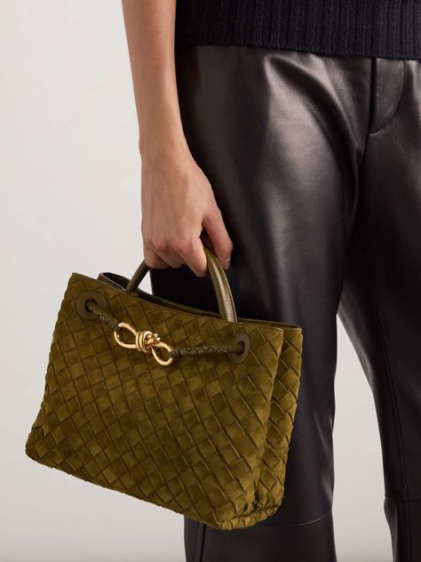 Bottega Andiamo, Andiamo Bag, Bottega Veneta Andiamo, I Have Money, Gift Wishlist, Bag Obsession, Stylish Purse, Suede Tote, Bottega Veneta Bags