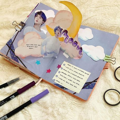 Journal Pop Up, Pop Up Journal Ideas, Instax Scrapbook, Pop Up Journal, Libro Pop Up, Kpop Journaling, Bts Products, Diy Pop Up Book, Bts Journal