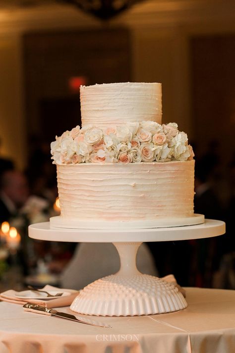 Traditional English Garden, English Garden Wedding, Traditional English, English Garden, Garden Wedding, Cake Stand, Vanilla Cake, Bride And Groom, Style Me Pretty