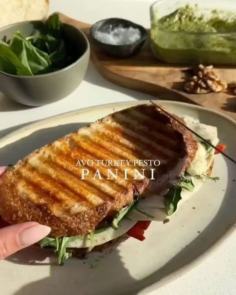 Healthy Food Prep 🌱🍳🥗🍝 on Instagram: "1 , 2 or 3? 🥗🤤 Which of these three easy, delicious and healthy meals by @olivia.adriance would you love to try?" Healthy Food Prep, Turkey Pesto, Dairy Free Pesto, Sandwhich Recipes, Healthy Sandwich Recipes, Healthy Sandwiches, Healthy Food Dishes, Sandwiches For Lunch, Lunch Recipes Healthy