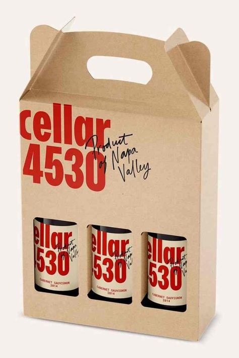 You put a lot of time, energy, and care into creating amazing wine for your customers. That's why choosing the right package to keep it safe on its journey is essential! Read on for our full guide in shipping wine. 🙌🏻 Wine Packaging Design Box Ideas, Wine Box Design, Wine Glass Packaging, Wine Box Packaging, Frozen Food Packaging, Wine Packaging Design, Wine Subscription, Different Wines, Wine Carrier