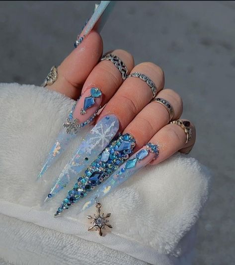 Blue Snow Nails, Blue Nails Winter, Icy Nails, Baby Blue Acrylic Nails, Blue Stiletto Nails, Blue Christmas Nails, Stilleto Nails Designs, Quinceanera Nails, Snow Nails