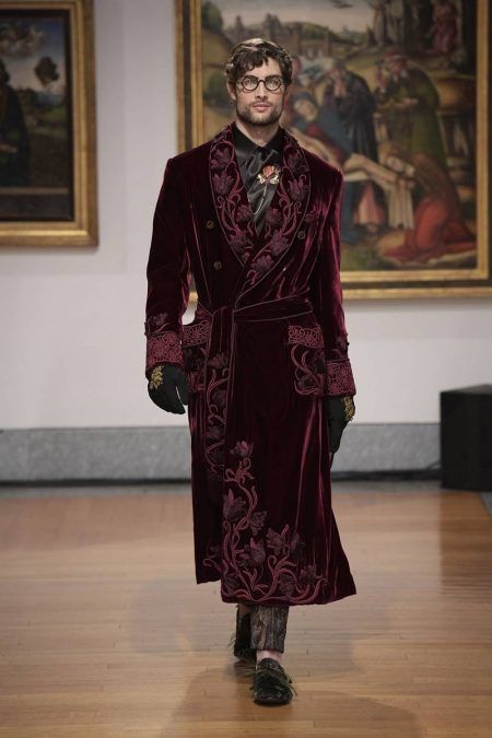 Vincent Aesthetic, Superhero Gala, Men Costumes, Stefano Gabbana, Fashion Suits For Men, Knowledge And Wisdom, Dolce And Gabbana Man, Matching Dresses, Pre Fall