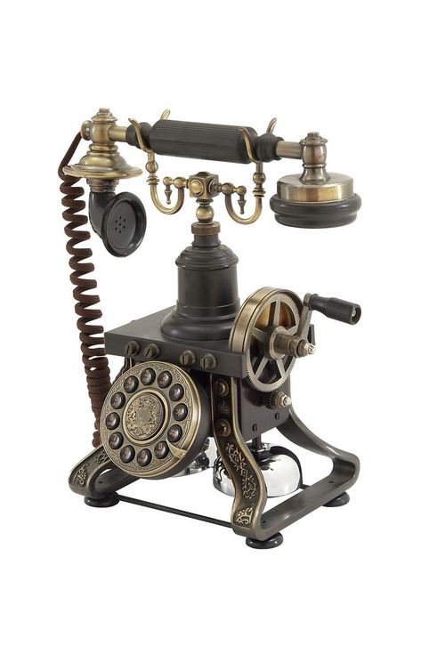 Brown Bathroom Walls, Dark Cozy Bedroom, Bedroom Ideas Romantic, Antique Phone, Antique Telephone, Telephone Line, Pompe A Essence, Vintage Phones, Vintage Telephone