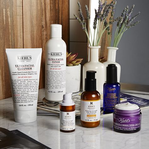 Khiels Skincare, Kiehls Skincare Aesthetic, Kiehls Retinol, Kiehls Shower, Kiehls Skincare Retinol, Best Kiehls Products, Kiehls Skincare, Photography Software, Sophisticated Wedding