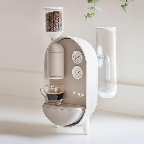 This moon coffee maker will make your morning missions easy! | Yanko Design Kitchen Shoot, Coffee Machine Design, New Appliances, Best Coffee Maker, Tea Maker, Espresso Makers, Daylight Savings Time, Espresso Machines, Yanko Design